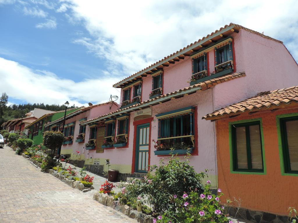 Hotel Los Geranios Duitama Kültér fotó