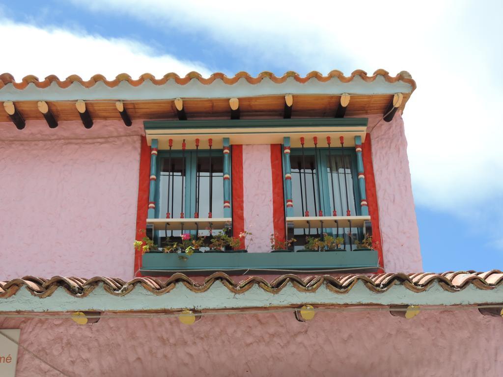 Hotel Los Geranios Duitama Kültér fotó