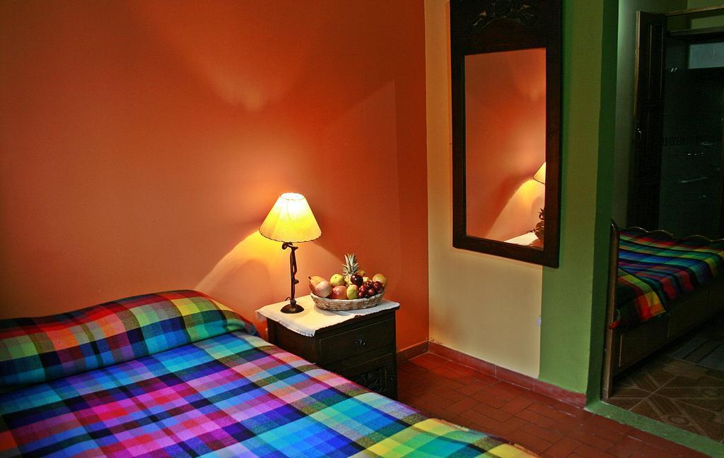 Hotel Los Geranios Duitama Szoba fotó