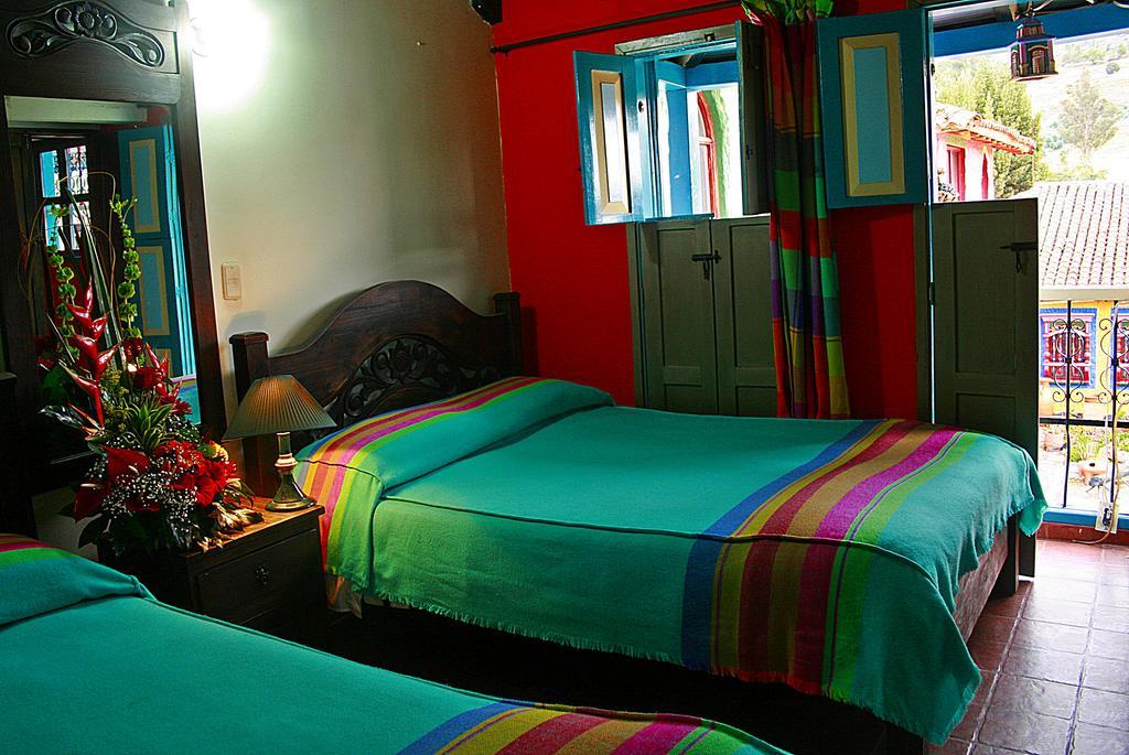 Hotel Los Geranios Duitama Kültér fotó